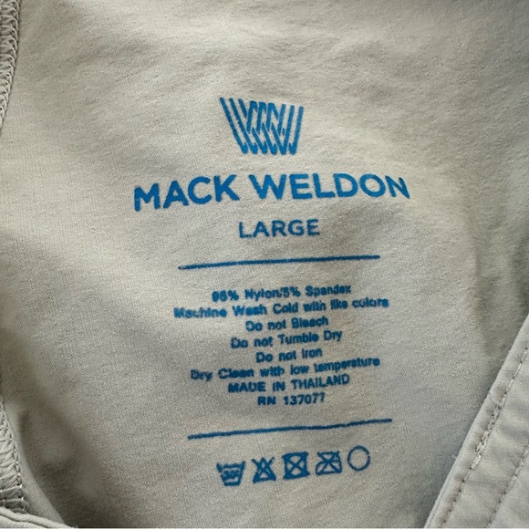 Mack Weldon size Large Tan Nylon Performance Shorts 8” Inseam Activewear Beige - Picture 7 of 7